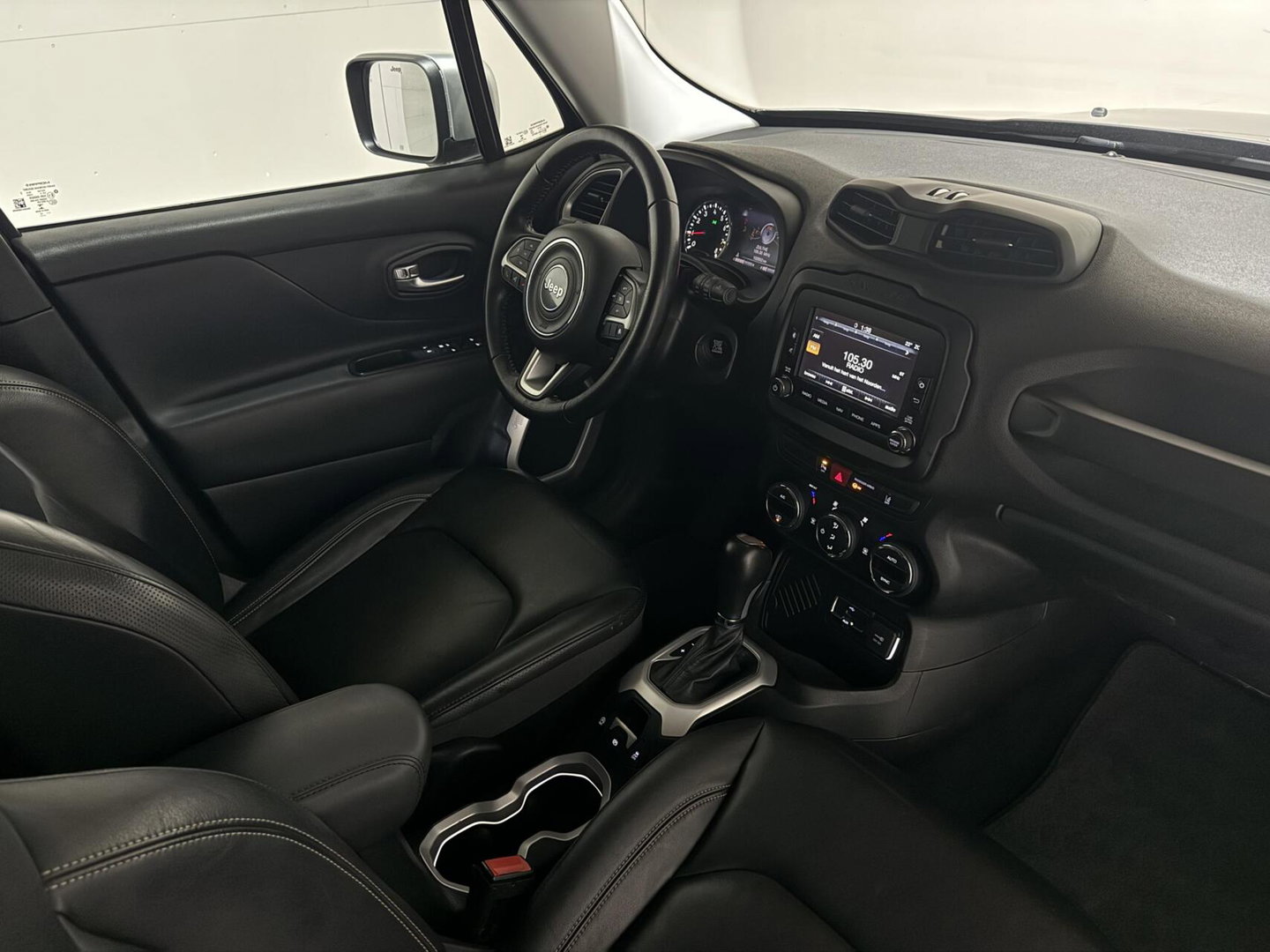 Jeep Renegade 1.4 MultiAir Limited Leer CarPlay Cruise Camera