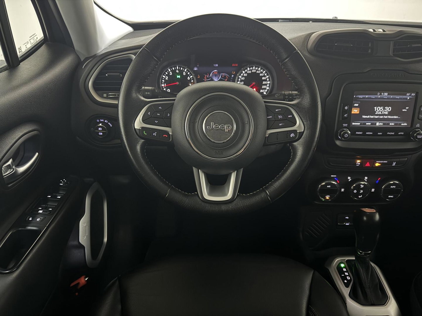 Jeep Renegade 1.4 MultiAir Limited Leer CarPlay Cruise Camera