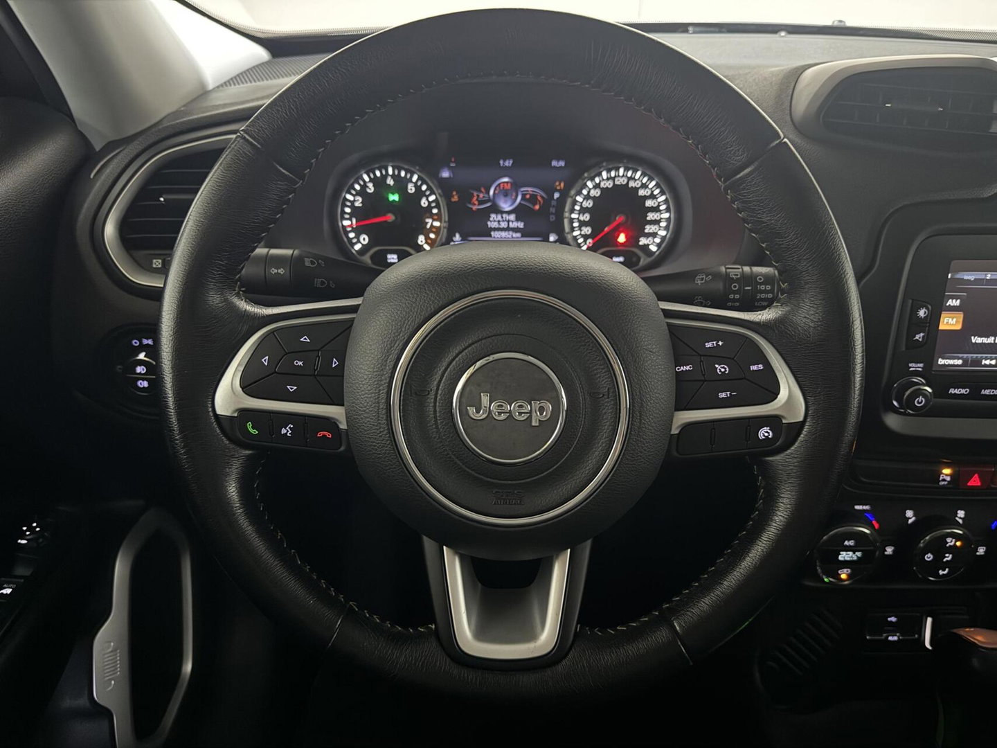 Jeep Renegade 1.4 MultiAir Limited Leer CarPlay Cruise Camera