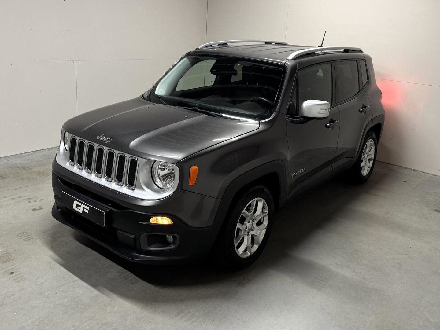 Jeep Renegade 1.4 MultiAir Limited Leer CarPlay Cruise Camera