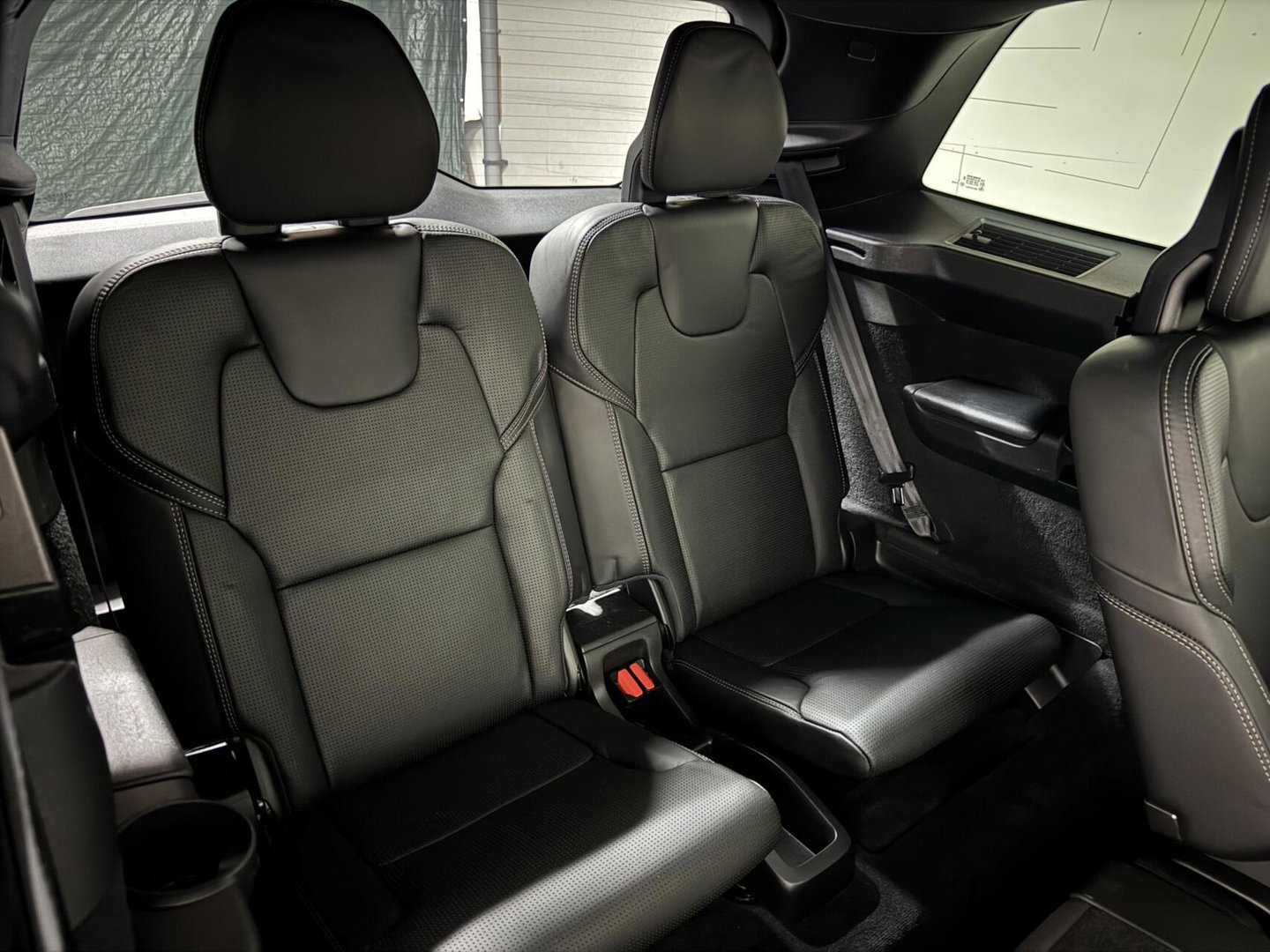 Volvo XC90 2.0 T8 Twin Engine AWD R-Design Pano Luchtvering B&W Trekh.