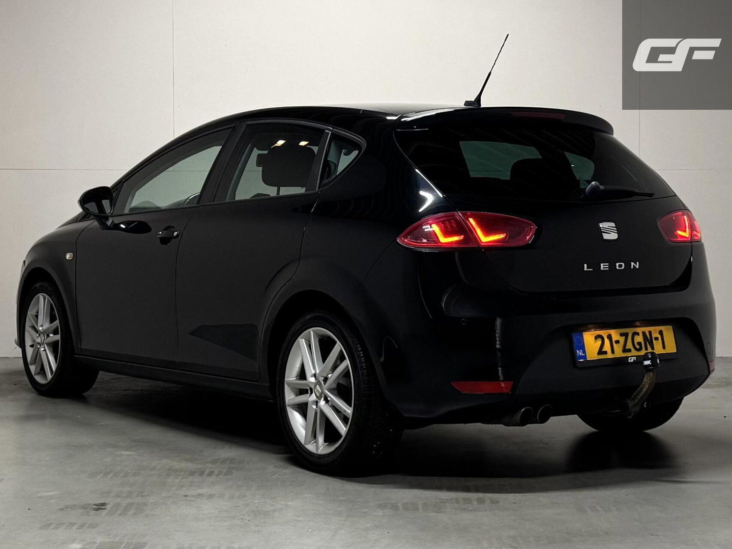 SEAT Leon 1.8 TFSI FR Navi Clima Cruise Trekh. NAP