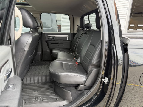 Dodge Ram Pick-Up 1500 5.7 V8 4x4 Crew Cab 5'7 Longhorn / vaste prijs rijklaar € 39.950 ex btw / euro 6 / lease vanaf € 652 / airco / cruise / navigatie / prins lpg / leer / trekhaak 3500 kg !