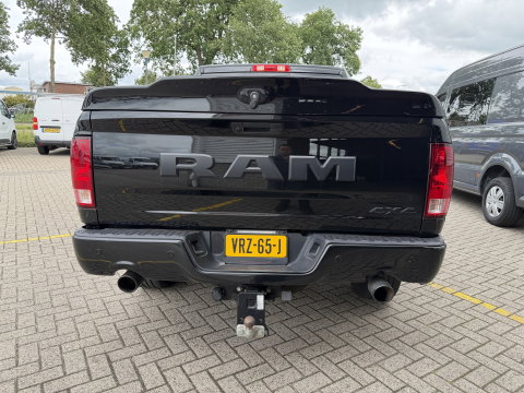 Dodge Ram Pick-Up 1500 5.7 V8 4x4 Crew Cab 5'7 Longhorn / vaste prijs rijklaar € 39.950 ex btw / euro 6 / lease vanaf € 652 / airco / cruise / navigatie / prins lpg / leer / trekhaak 3500 kg !