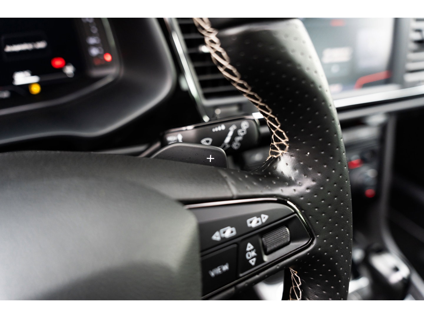 SEAT Leon 2.0 TSI CUPRA PANO BEATS VIRTUAL CAMERA KEYLESS