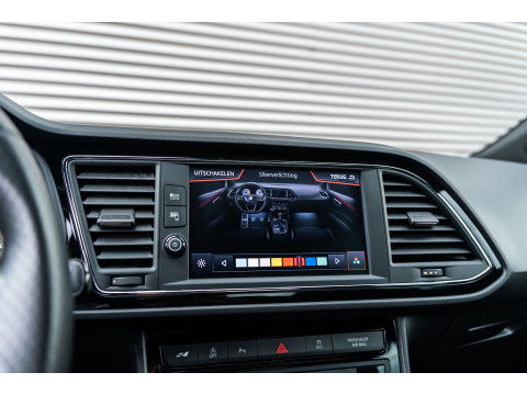 SEAT Leon 2.0 TSI CUPRA PANO BEATS VIRTUAL CAMERA KEYLESS