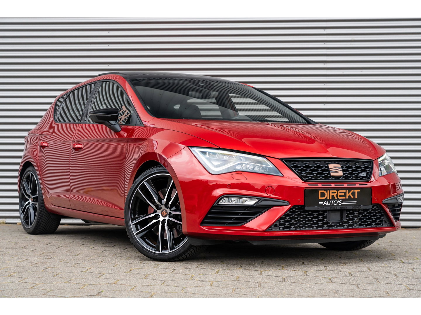 SEAT Leon 2.0 TSI CUPRA PANO BEATS VIRTUAL CAMERA KEYLESS