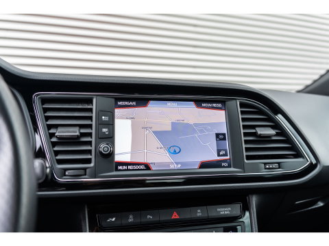 SEAT Leon 2.0 TSI CUPRA PANO BEATS VIRTUAL CAMERA KEYLESS