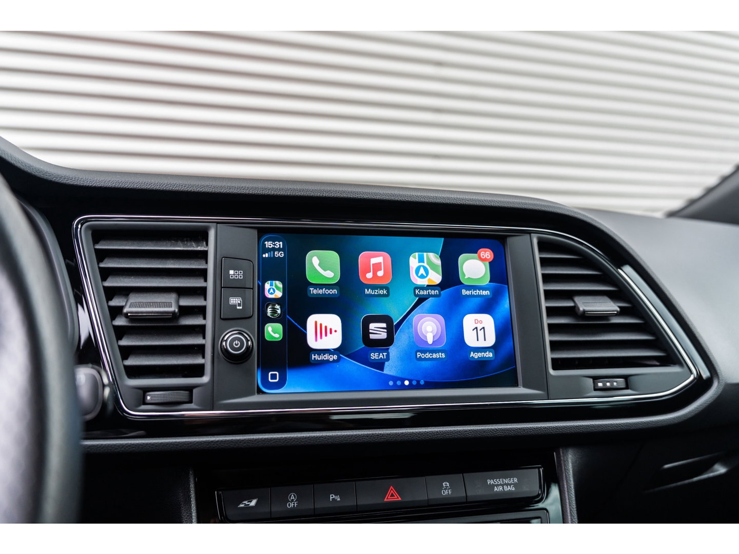 SEAT Leon 2.0 TSI CUPRA PANO BEATS VIRTUAL CAMERA KEYLESS