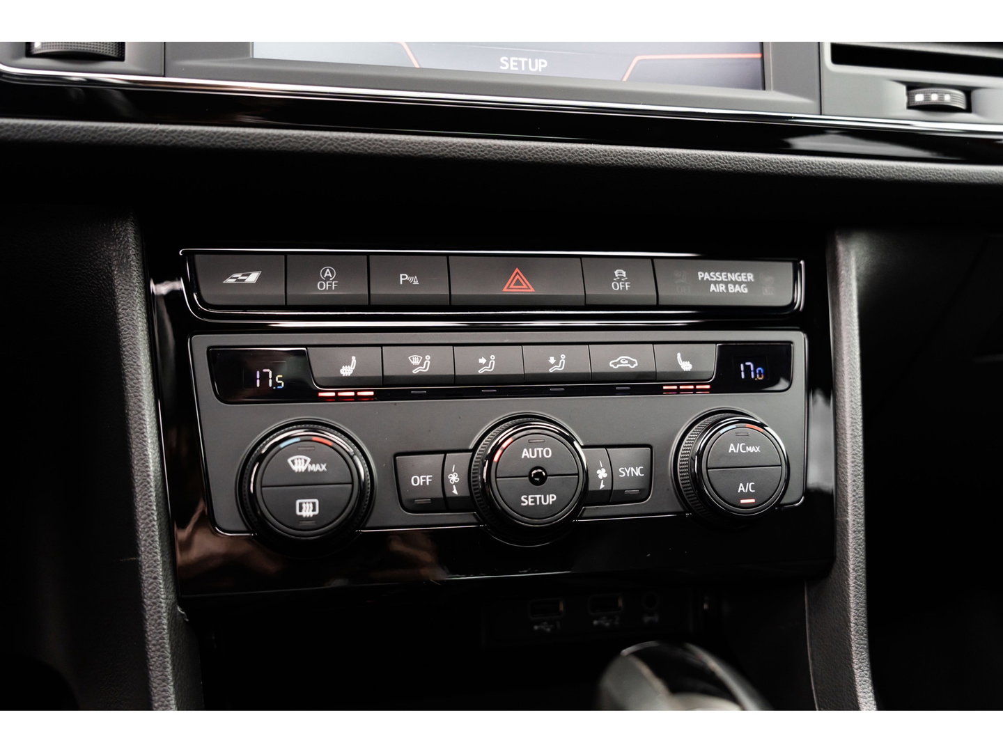 SEAT Leon 2.0 TSI CUPRA PANO BEATS VIRTUAL CAMERA KEYLESS