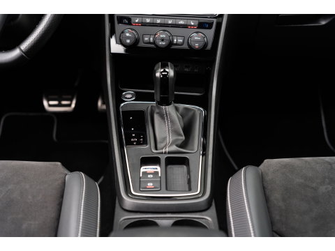 SEAT Leon 2.0 TSI CUPRA PANO BEATS VIRTUAL CAMERA KEYLESS