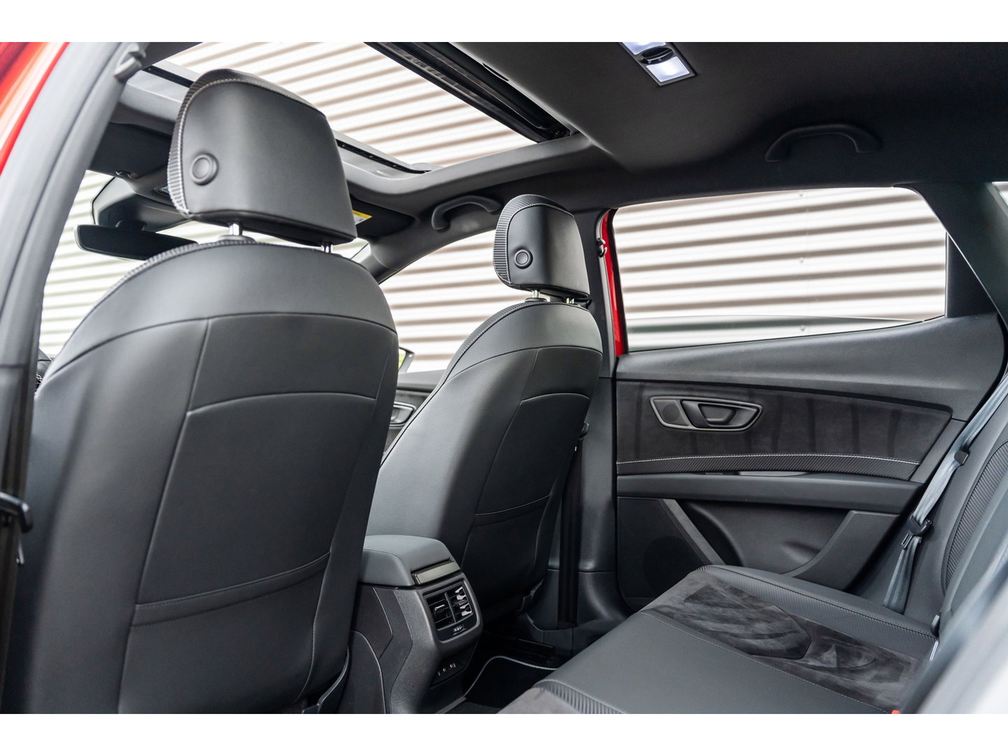 SEAT Leon 2.0 TSI CUPRA PANO BEATS VIRTUAL CAMERA KEYLESS