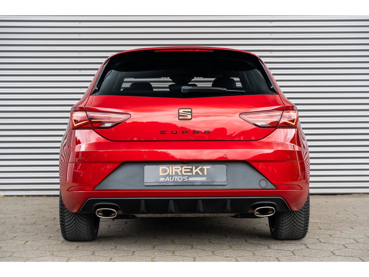 SEAT Leon 2.0 TSI CUPRA PANO BEATS VIRTUAL CAMERA KEYLESS