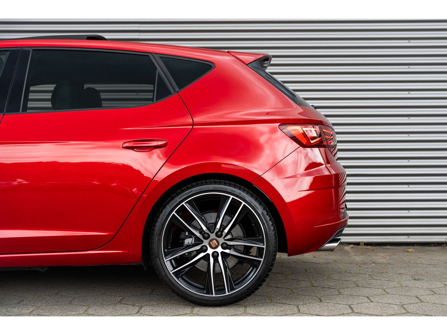 SEAT Leon 2.0 TSI CUPRA PANO BEATS VIRTUAL CAMERA KEYLESS