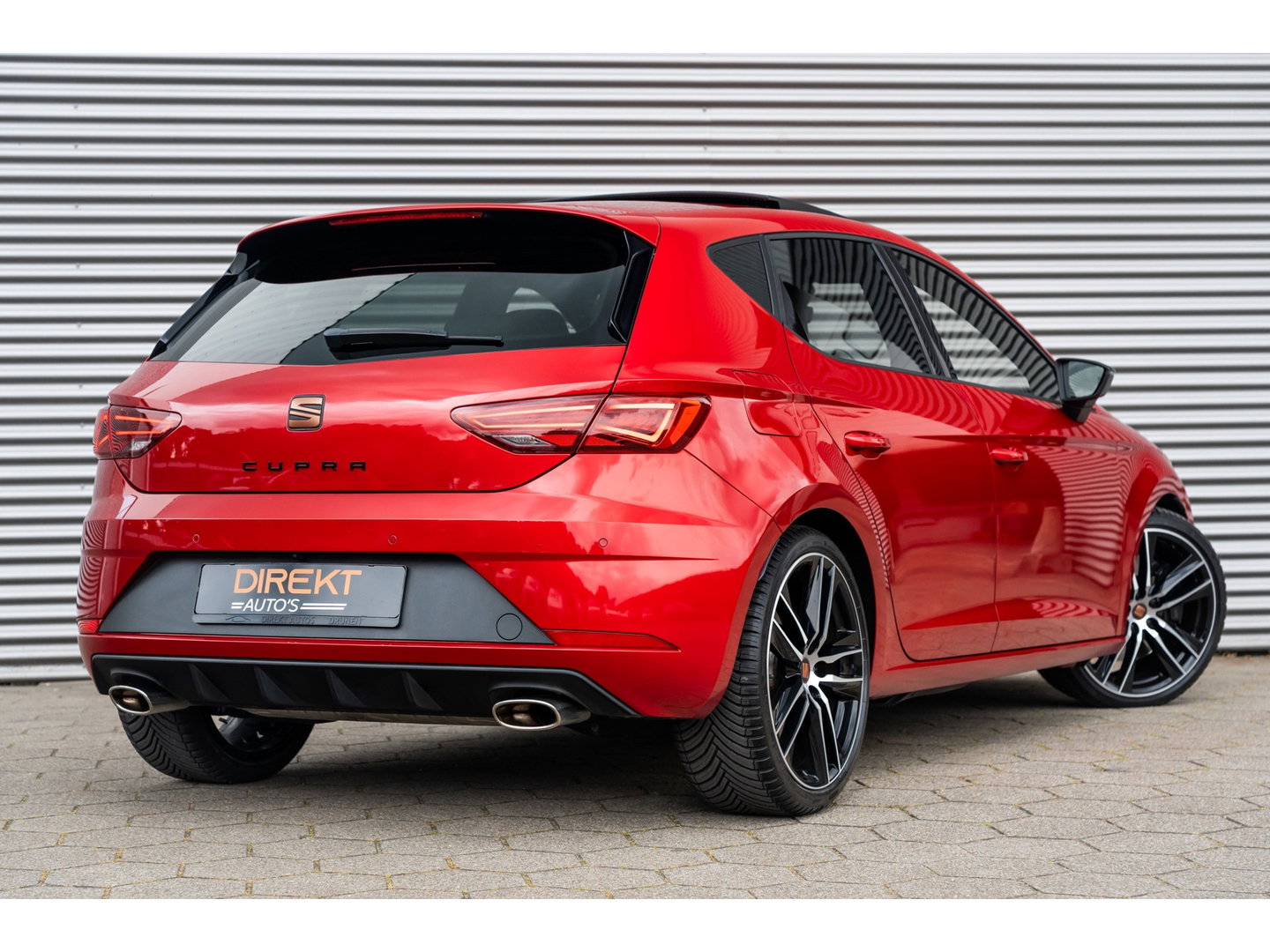 SEAT Leon 2.0 TSI CUPRA PANO BEATS VIRTUAL CAMERA KEYLESS