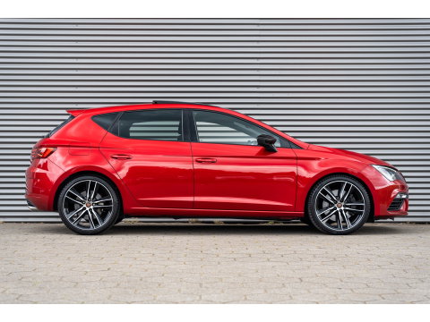 SEAT Leon 2.0 TSI CUPRA PANO BEATS VIRTUAL CAMERA KEYLESS
