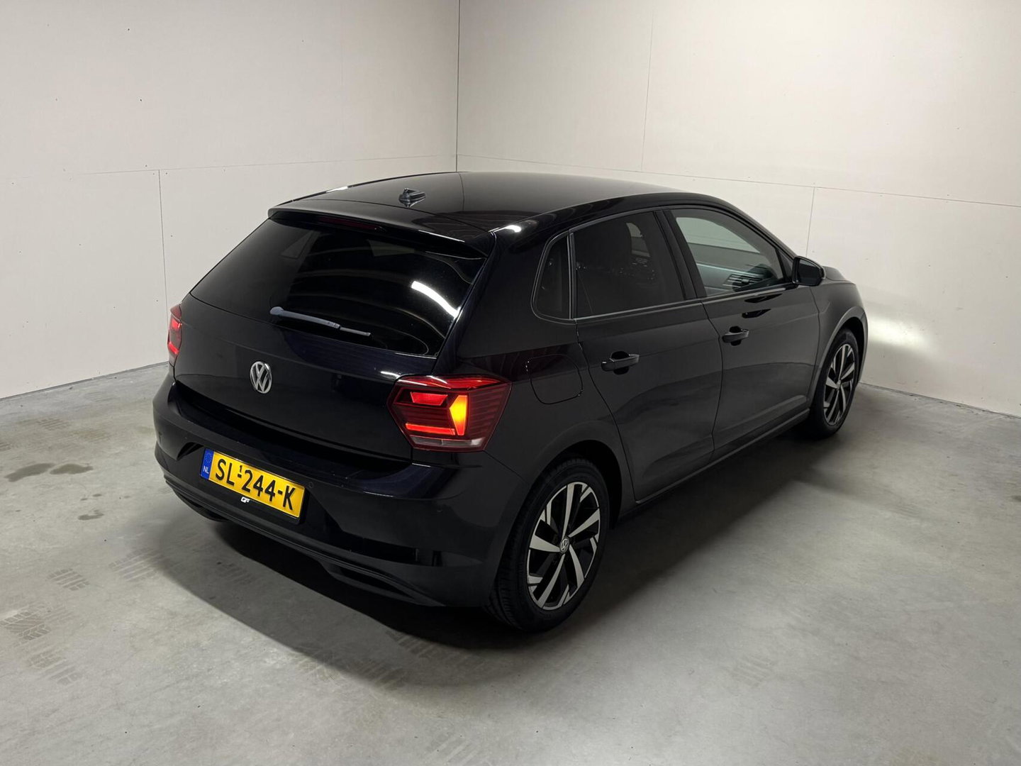 Volkswagen Polo 1.0 TSI Highline DSG Virtual CarPlay ACC NAP