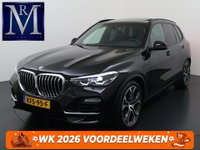 BMW X5 - xDrive45e High Executive VAN: 55.900,- VOOR: 51.877,- UW WKVOORDEEL: 4.023,- | HARMAN KARDON| ELEK. TREKHAAK|ELEK. SCHUIF/ KANTELDAK| ACHTERBANK VERWARMING| HEAD-UP DISPLAY| DODE HOEK SENSOR| CAMERA| ACHTERAS BESTURING