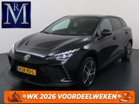 MG MG4 - Electric Luxury 64 kWh VAN: 24.900,- VOOR: 22.877,- UW WKVOORDEEL: 2.023,- | SOH 95% | 14K KM!! |360 CAMERA| 7 JAAR MG GARANTIE T/M 07-2031| ELEK. STOEL| DODE HOEK SENSOR| STOEL + STUURVERWARMING| ADAPTIVE CRUISE CONTROL