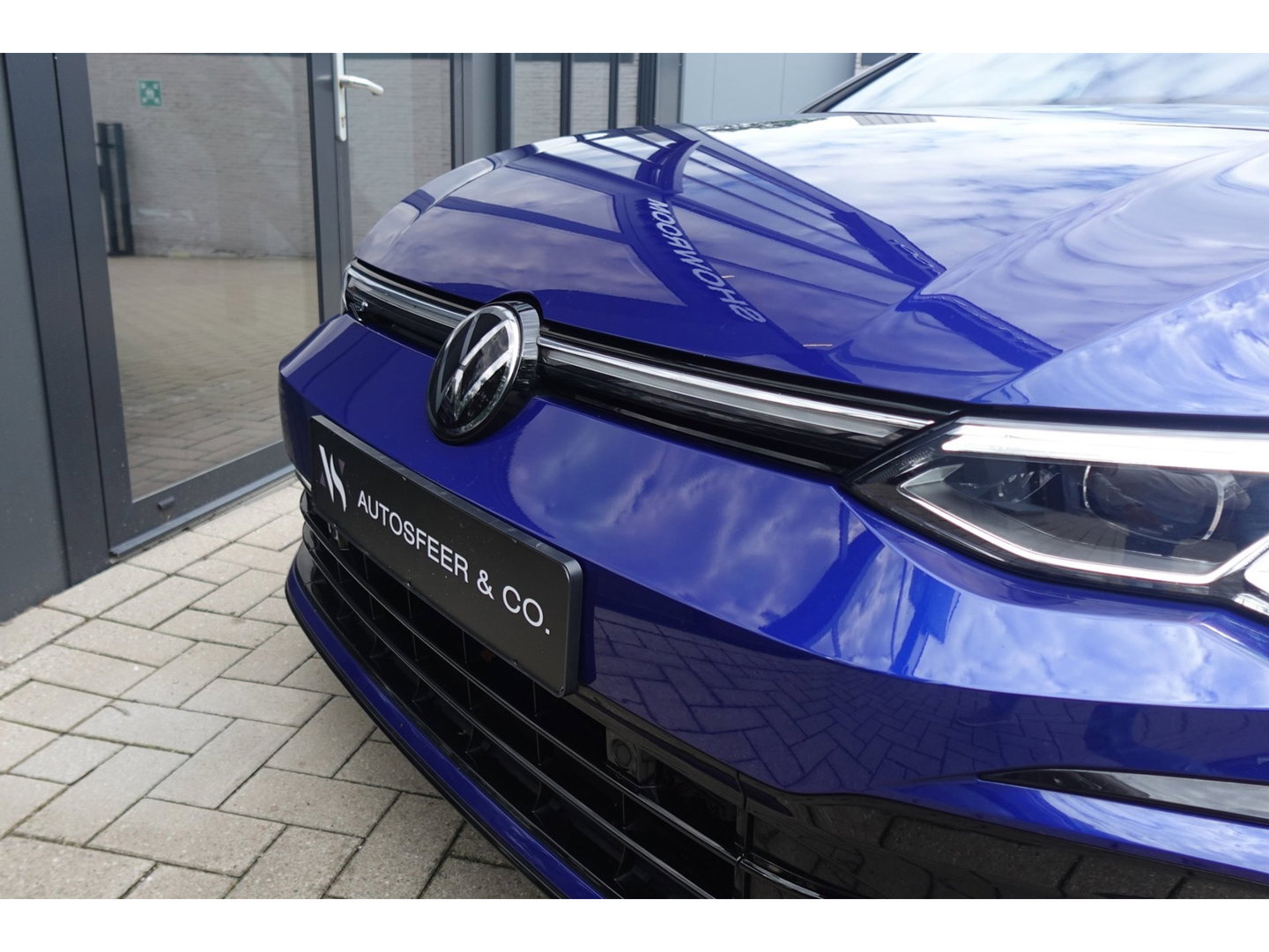 Volkswagen Golf 2.0 TSI R-Line Business PANO KEYLESS CAM
