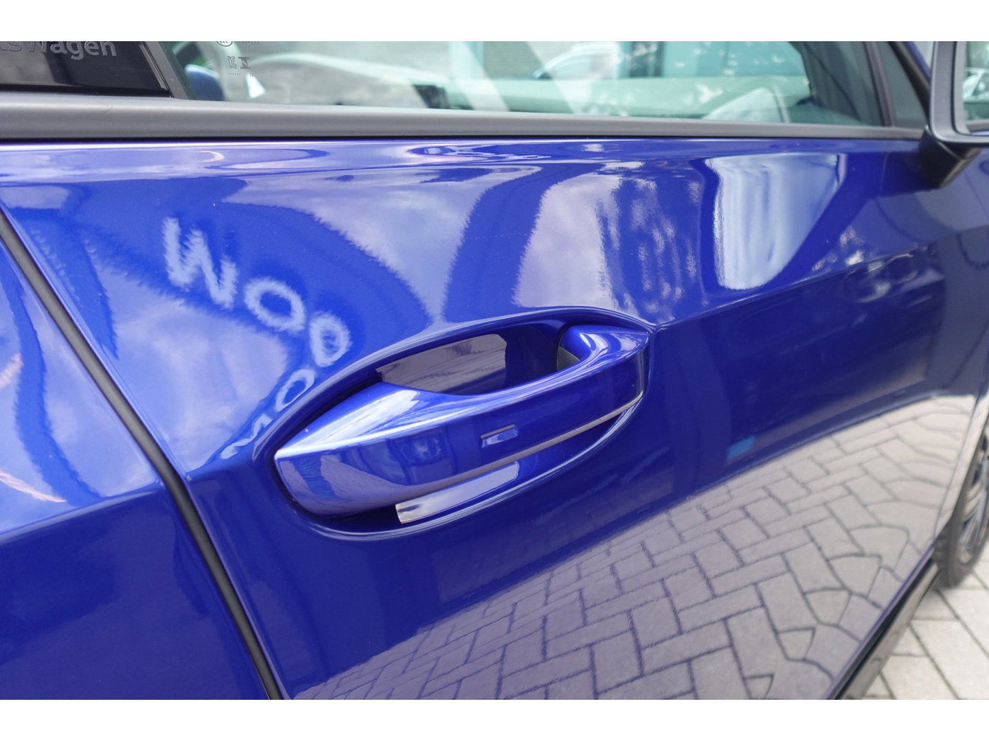 Volkswagen Golf 2.0 TSI R-Line Business PANO KEYLESS CAM