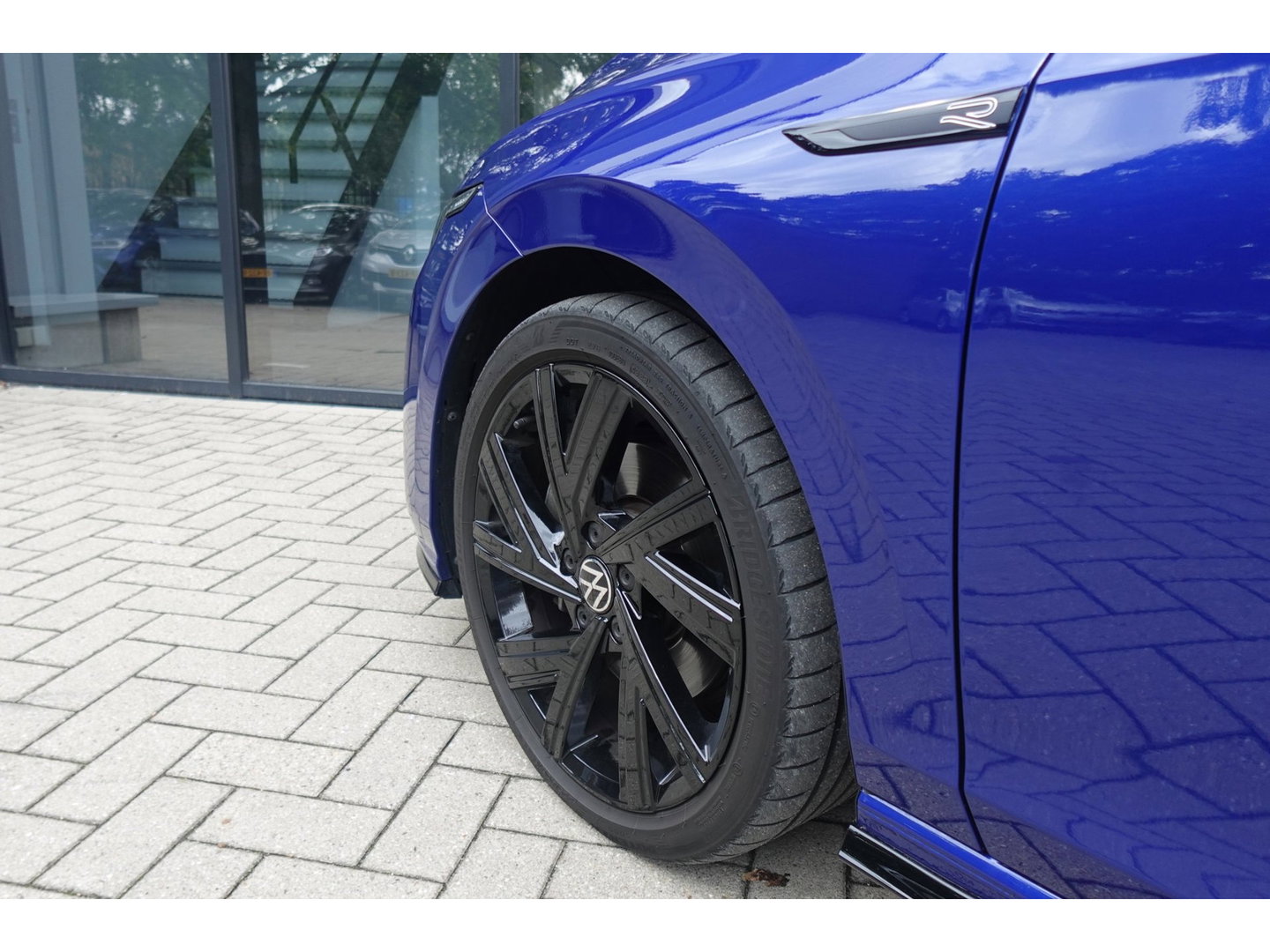 Volkswagen Golf 2.0 TSI R-Line Business PANO KEYLESS CAM