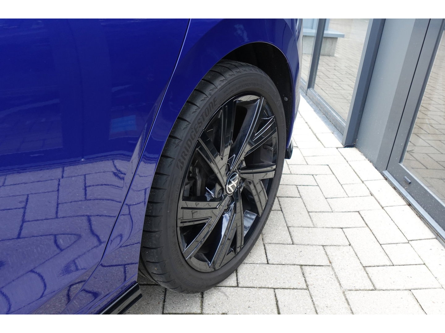 Volkswagen Golf 2.0 TSI R-Line Business PANO KEYLESS CAM