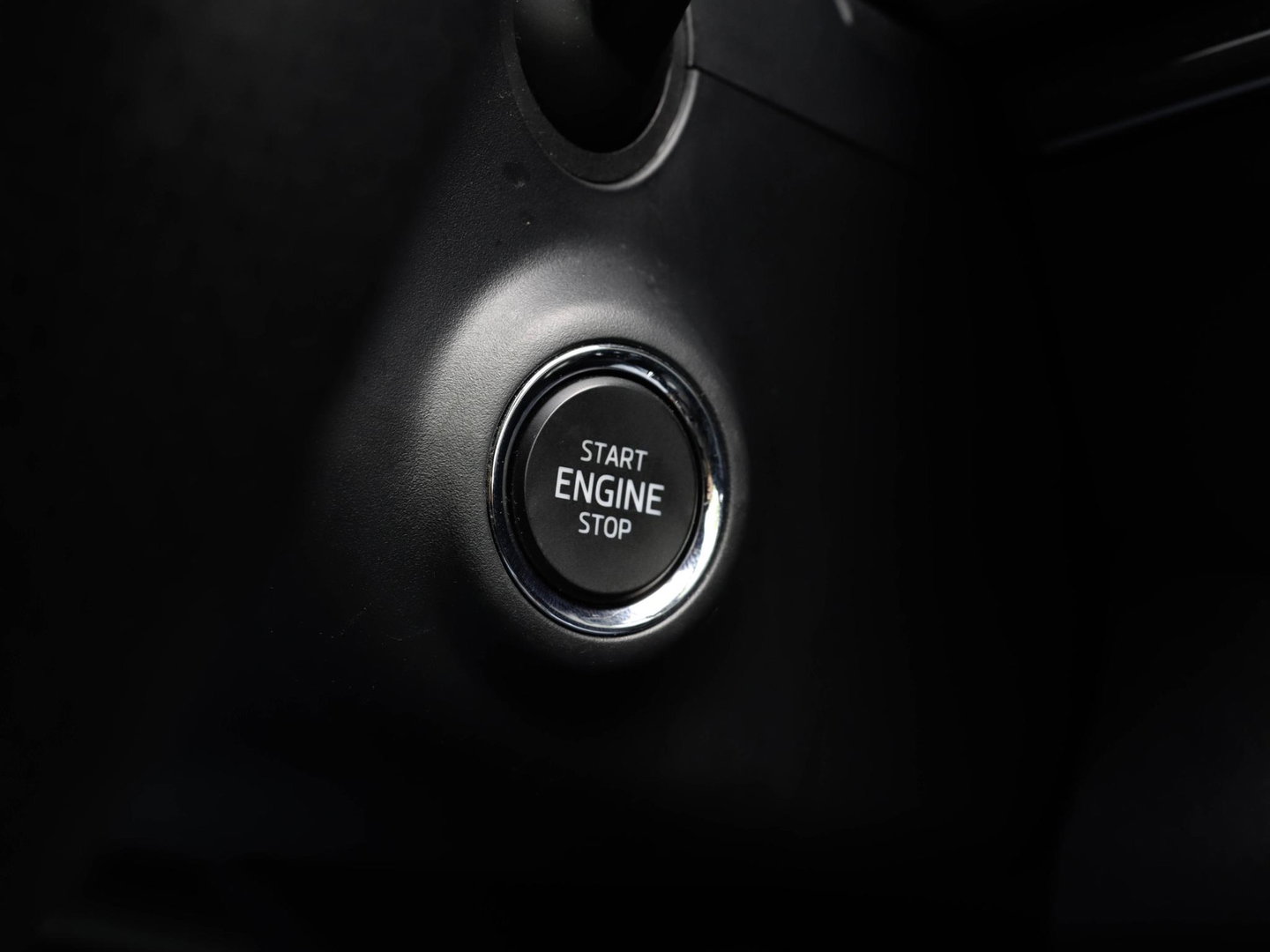 Škoda Karoq 1.5 TSI ACT Sportline 150pk DSG Virtual Adapt. Cruise Navi Camera 19 inch