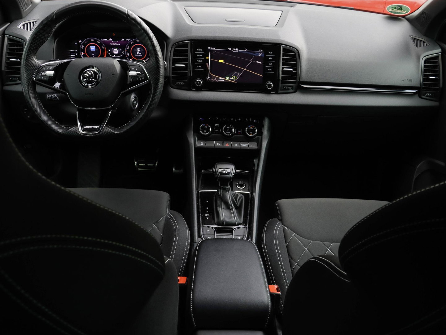 Škoda Karoq 1.5 TSI ACT Sportline 150pk DSG Virtual Adapt. Cruise Navi Camera 19 inch