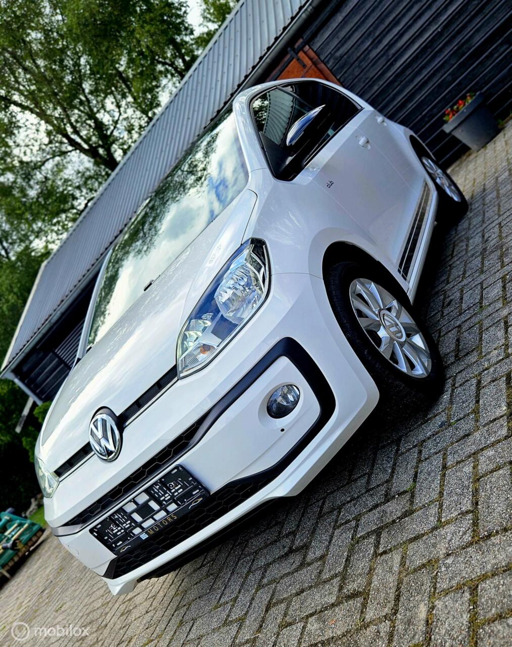 Volkswagen up!