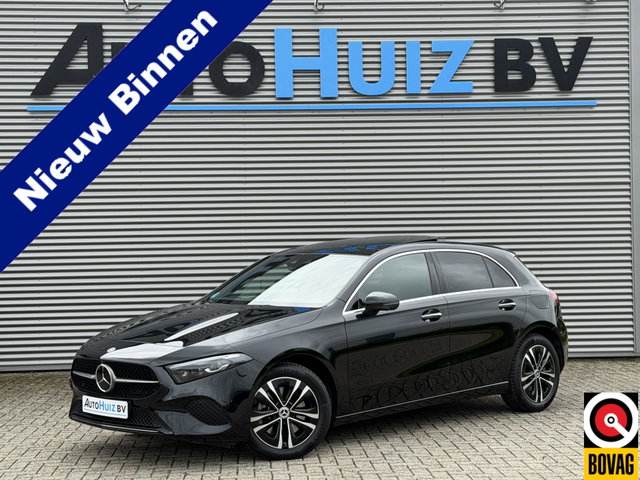 Mercedes-Benz A-Klasse - 250 e Luxury Line Panoramadak Trekhaak Stuurwielverwarming Carplay ACC 360 gr Camera