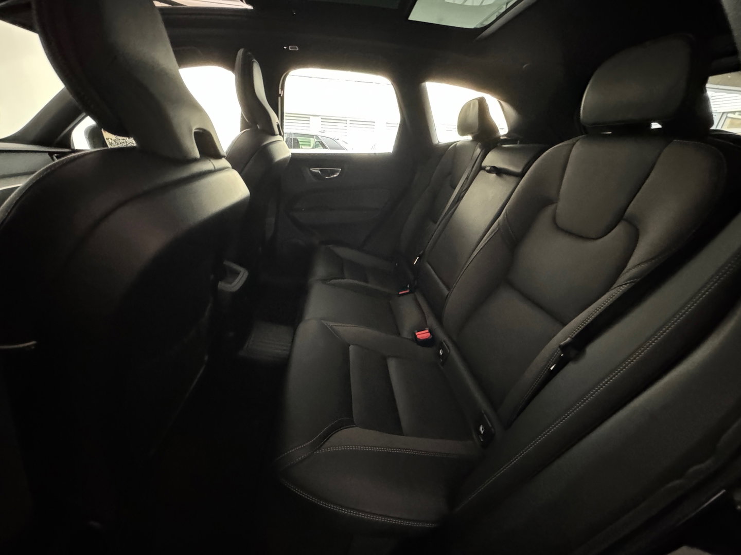 Volvo XC60 2.0 T8 Plug-in hybrid AWD Ultimate Bright PoleStar