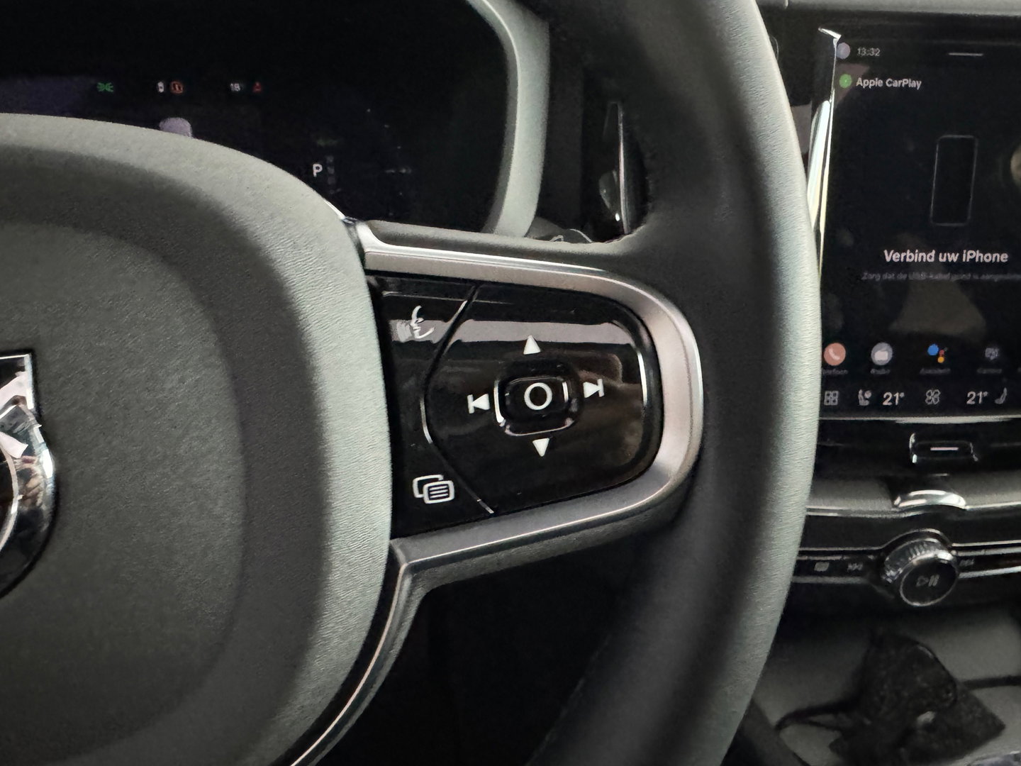 Volvo XC60 2.0 T8 Plug-in hybrid AWD Ultimate Bright PoleStar