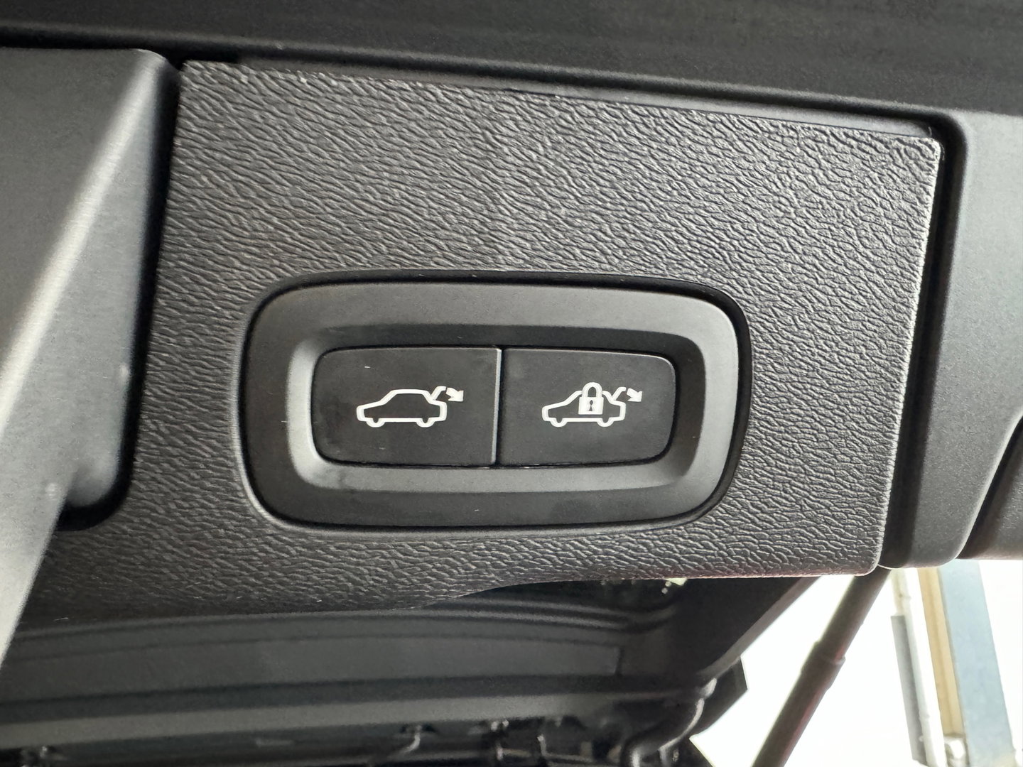 Volvo XC60 2.0 T8 Plug-in hybrid AWD Ultimate Bright PoleStar