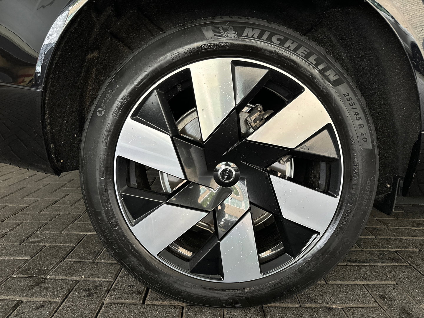 Volvo XC60 2.0 T8 Plug-in hybrid AWD Ultimate Bright PoleStar