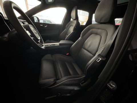 Volvo XC60 2.0 T8 Plug-in hybrid AWD Ultimate Bright PoleStar