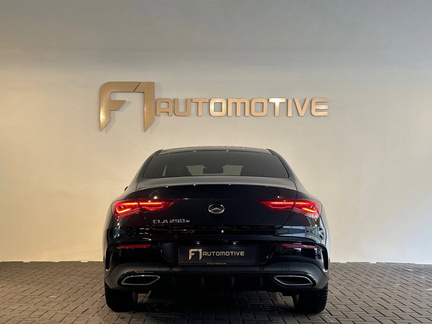 Mercedes-Benz CLA-Klasse 250 e AMG Night|Sfeer|CarPlay|NAP