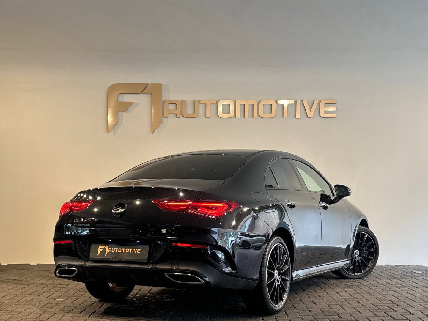 Mercedes-Benz CLA-Klasse 250 e AMG Night|Sfeer|CarPlay|NAP