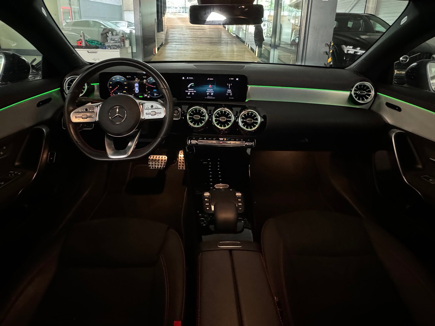 Mercedes-Benz CLA-Klasse 250 e AMG Night|Sfeer|CarPlay|NAP