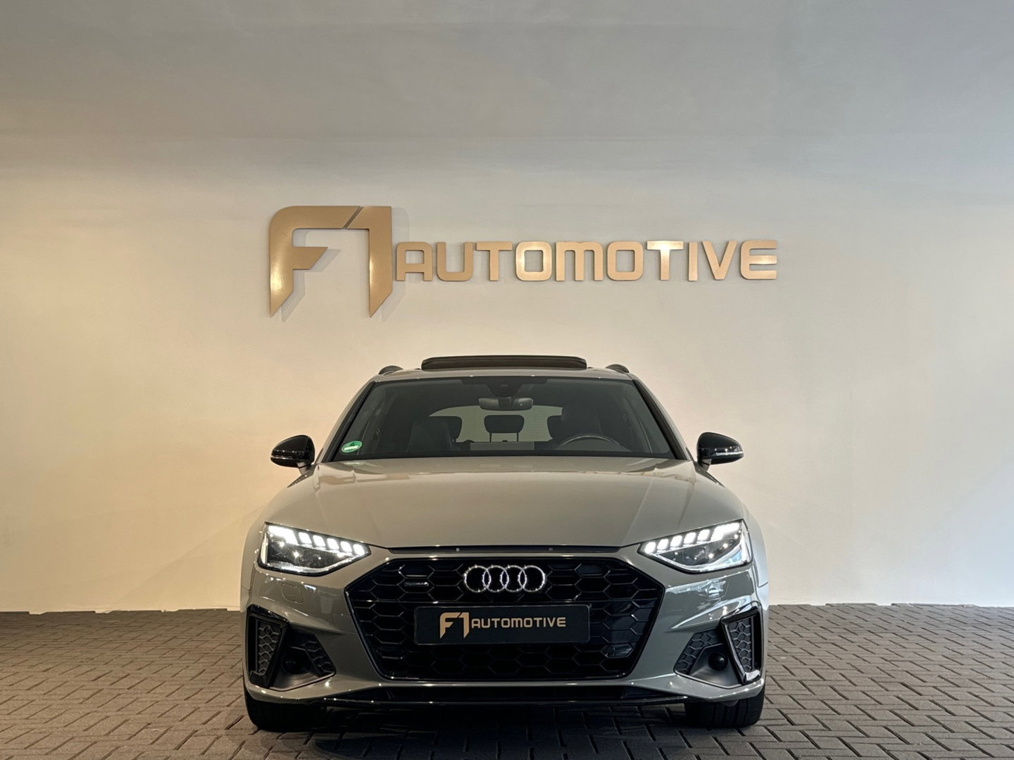 Audi A4 AVANT 40 TDI 3X S Line Pano|RS Seat|Massage|B&O|Keyless
