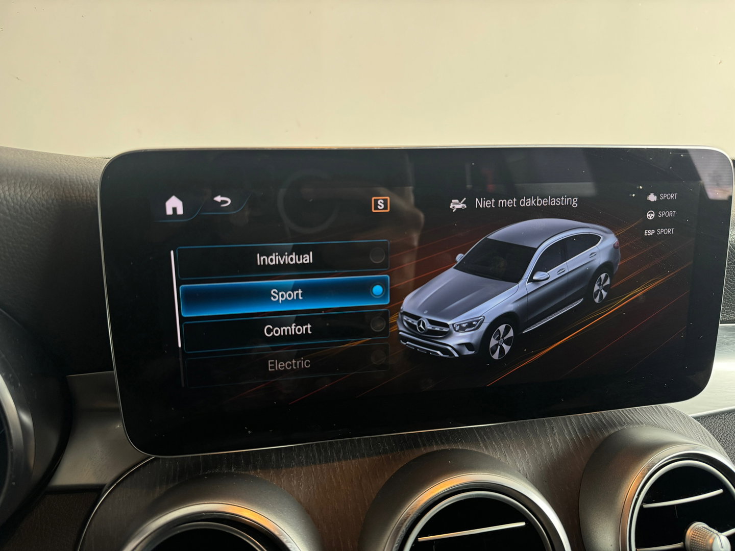 Mercedes-Benz GLC Coupé 300e 4MATIC Premium+ Trekhaak