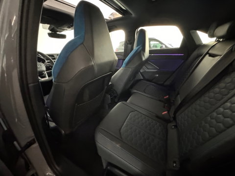 Audi RSQ3 Sportback 2.5 TFSI Pano|Ceramic|B&O|Trekhaak|VOL