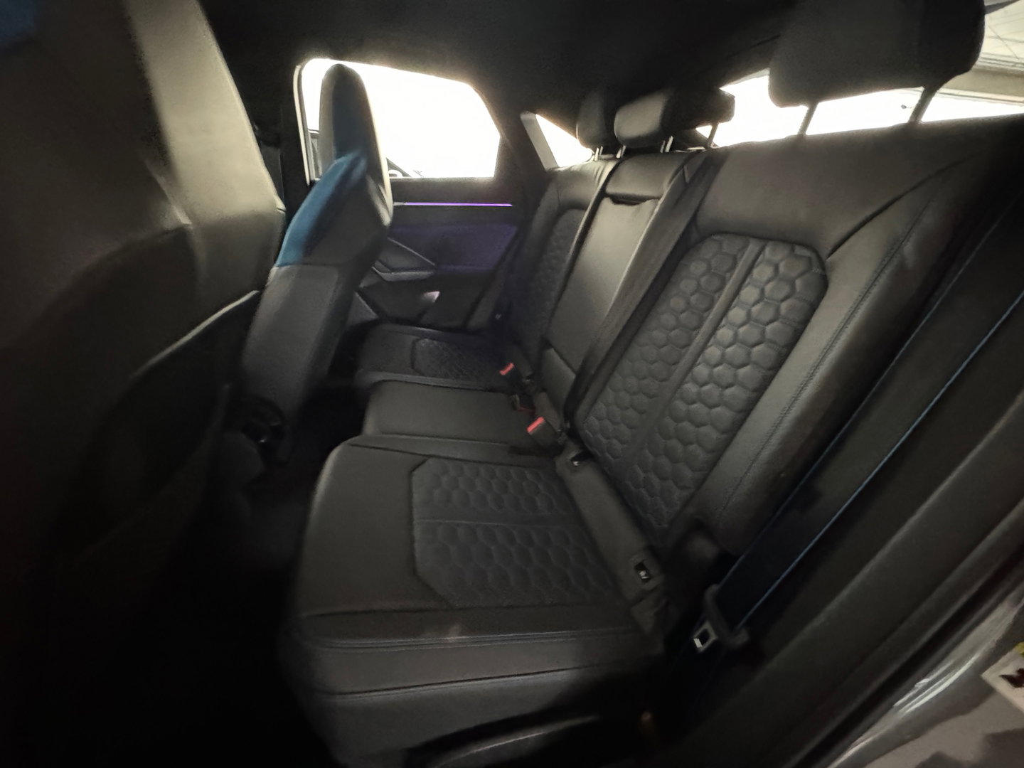 Audi RSQ3 Sportback 2.5 TFSI Pano|Ceramic|B&O|Trekhaak|VOL