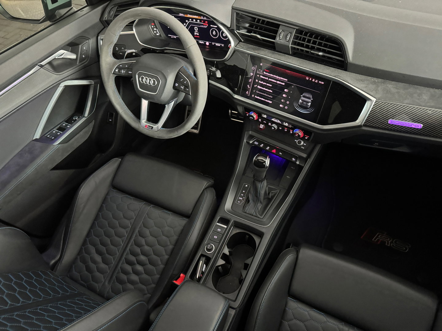 Audi RSQ3 Sportback 2.5 TFSI Pano|Ceramic|B&O|Trekhaak|VOL
