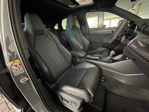 Audi RSQ3 Sportback 2.5 TFSI Pano|Ceramic|B&O|Trekhaak|VOL