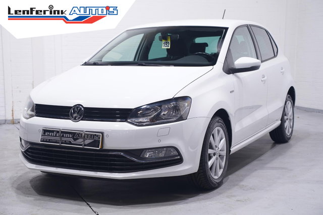Volkswagen Polo - 1.0 Lounge Clima Apple Carplay PDC v+a Stoelverwarming
