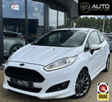 Ford Fiesta - 1.0 EcoBoost ST Line 125PK | Volledig Dealeronderhouden | NL AUTO | 2e Eigenaar | Grote Spoiler | Navigatie | Cruise Control | Lichtmetalen Velgen | Getint Glass | Keyless Entry & Start | Comfort Stoelen | Voorruitverwarming | Climate Control | Parkeersen