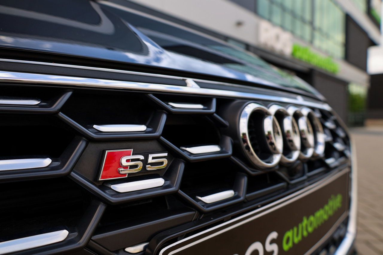 Audi S5