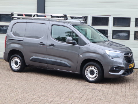 Opel Combo 1.6D 100pk Euro 6 - Imperiaal - Airco - Navi - Cruise
