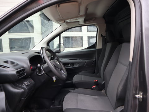 Opel Combo 1.6D 100pk Euro 6 - Imperiaal - Airco - Navi - Cruise
